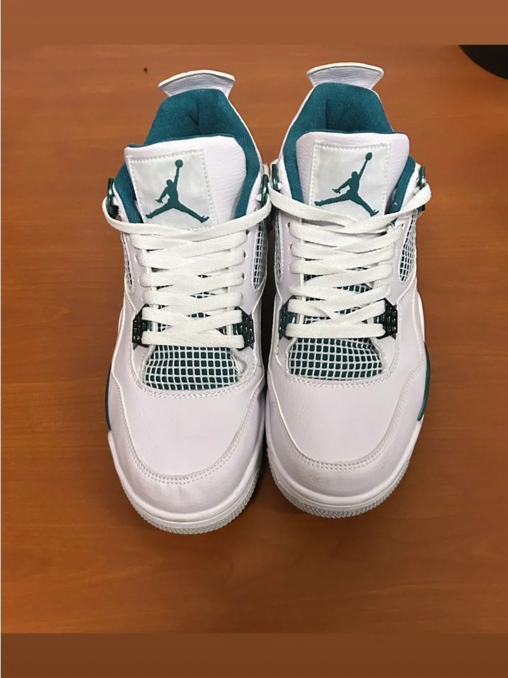 Jordan 4 Men’s US 10 Oxadized Green Basketball Sneakers - Classic Retro Style - Picture 3 of 5